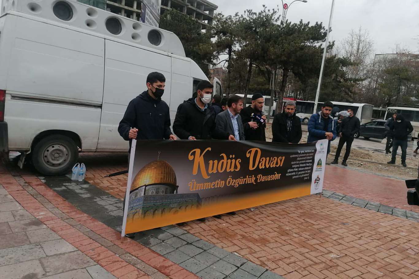 Elazığ`da Kudüs Haftası için basın açıklaması yapıldı Elazığ`da Kudüs Haftası için basın açıklaması yapıldı